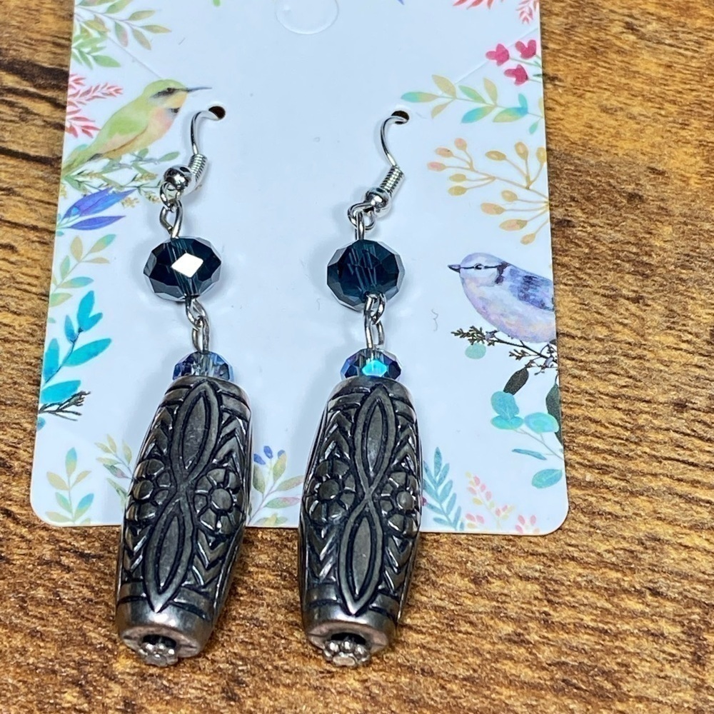 # 5 Earrings
